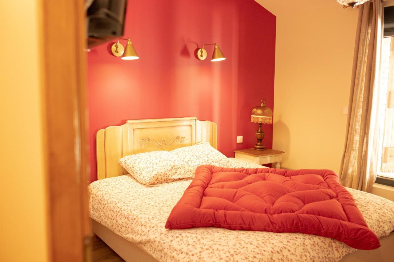 Domaine Des Jammetous - Hotel And Yoga Retreat Center La Magdelaine-Sur-Tarn Ngoại thất bức ảnh